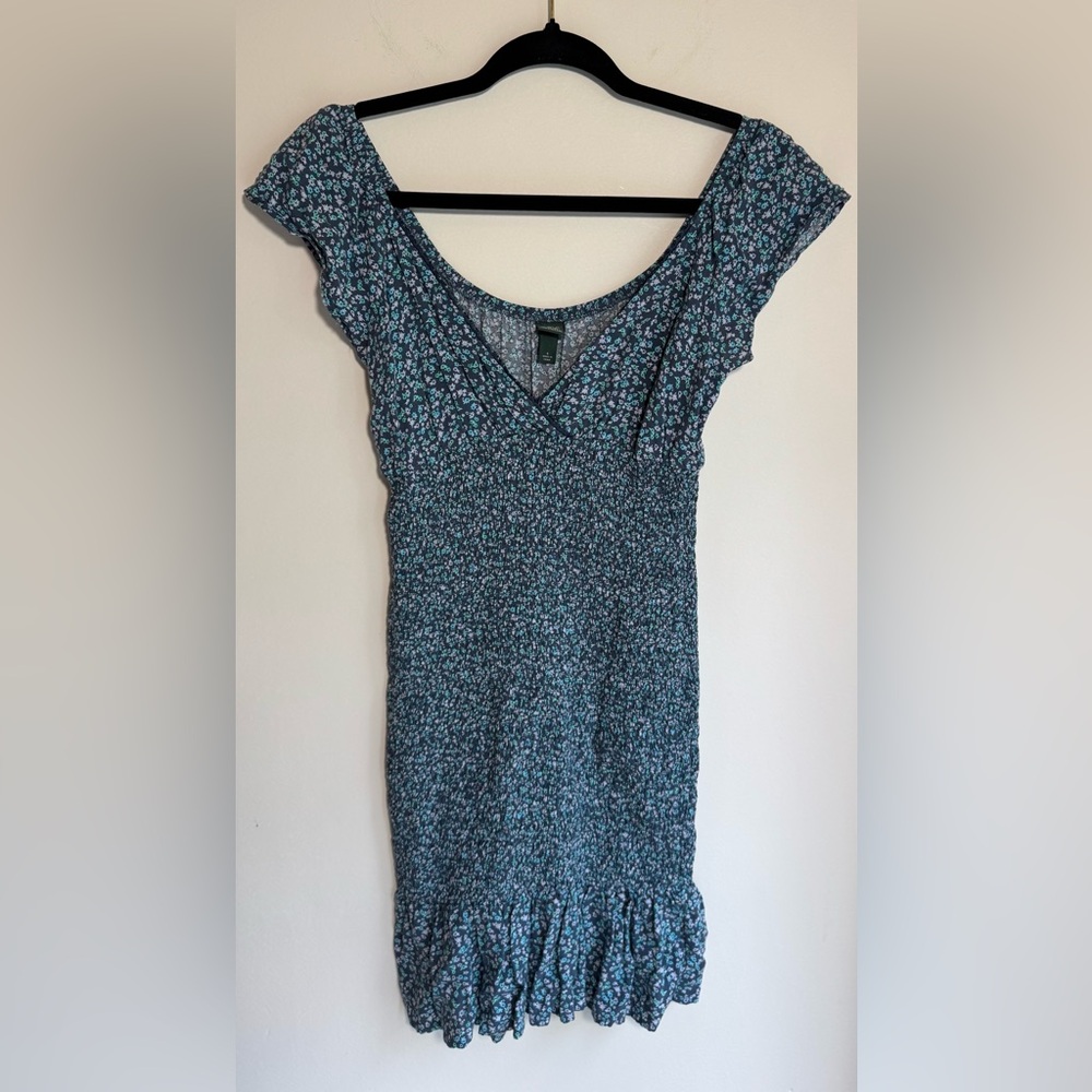 Wild Fable Women’s Blue Floral Smocked Sundress S